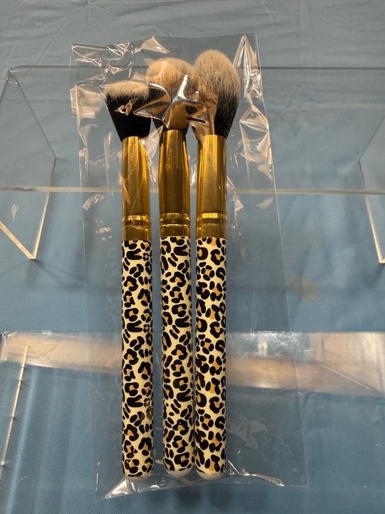 Kate Spade Easter Basket 3 pairs Kate socks & Accessories - Picture 7 of 10